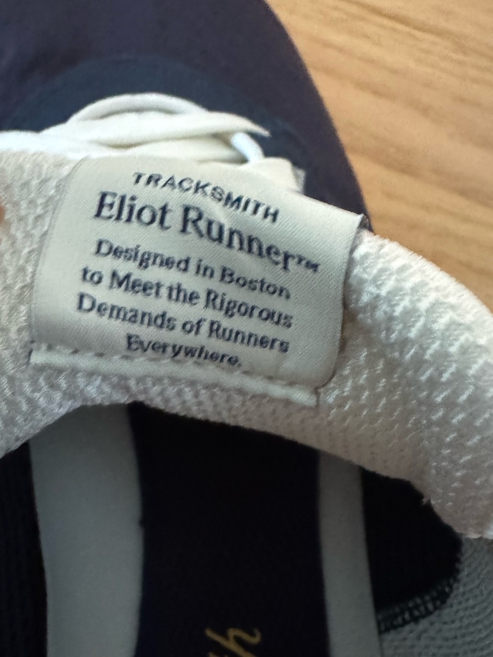 Tracksmith Eliot Runner - Picture 9 of 9